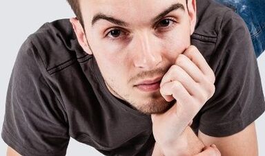 Vyras nori natūraliai padidinti savo penį